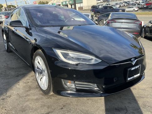 Used 2017 Tesla Model S 75 image 68