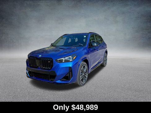 Used 2025 BMW X1 M35i w/ Premium Package image 4