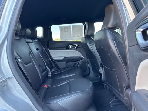 Used 2025 Jeep Compass Limited AWD/4WD image 27