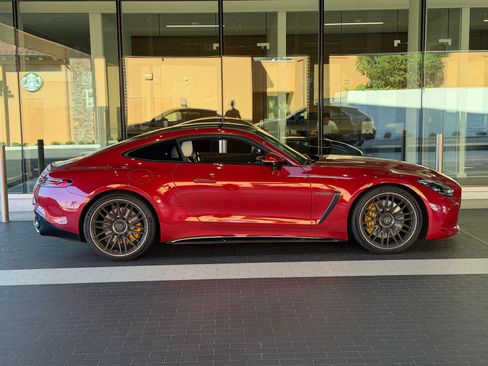 Used 2024 Mercedes-Benz AMG GT 63 image 6