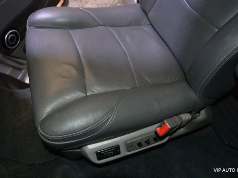 Used 2020 GMC Savana 2500 Extended w/ Enhanced Convenience Package image 25