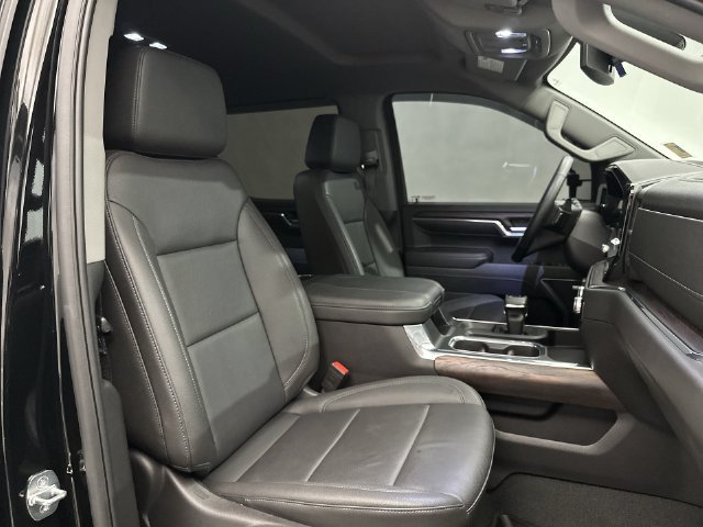 Used 2024 GMC Sierra 1500 SLT w/ SLT Premium Package AWD/4WD image 26