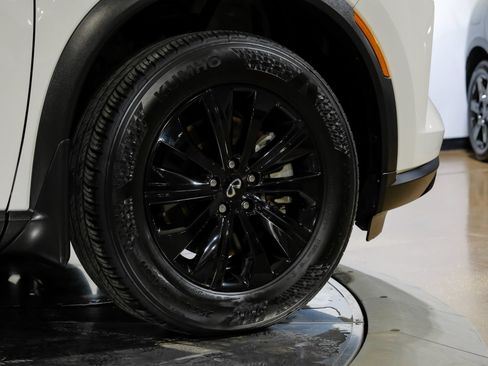 Used 2024 INFINITI QX60 Pure w/ Cargo Package FWD image 53