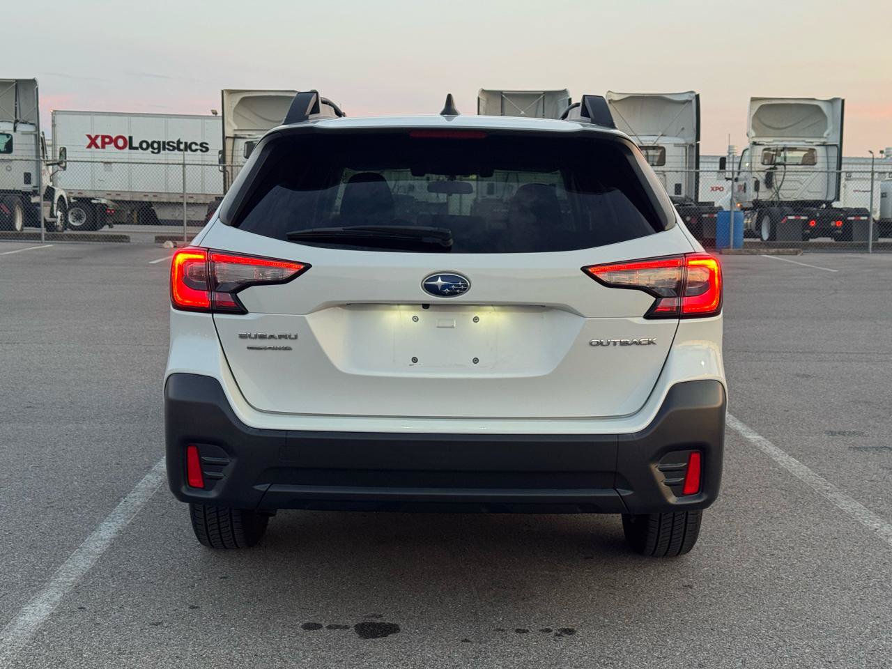 Used 2022 Subaru Outback Premium AWD/4WD image 6