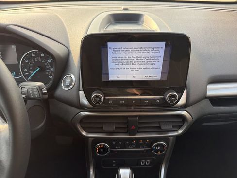 Used 2019 Ford EcoSport SE FWD image 26