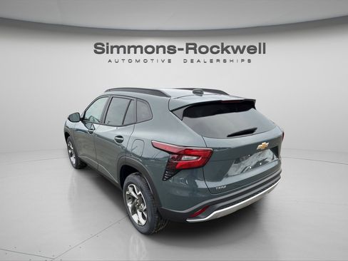 New 2026 Chevrolet Trax LT image 5