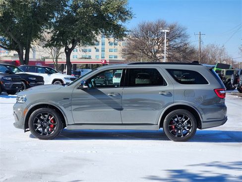 Used 2023 Dodge Durango SRT image 4