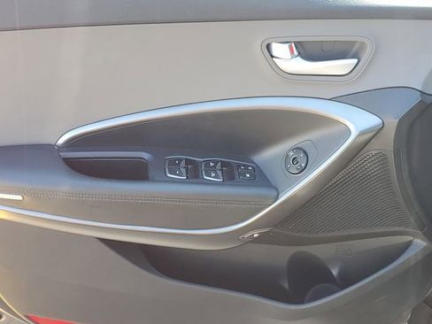 Used 2017 Hyundai Santa Fe Sport FWD image 14