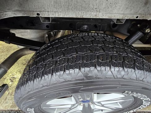 Used 2019 Ford F150 XLT w/ Equipment Group 302A Luxury image 28