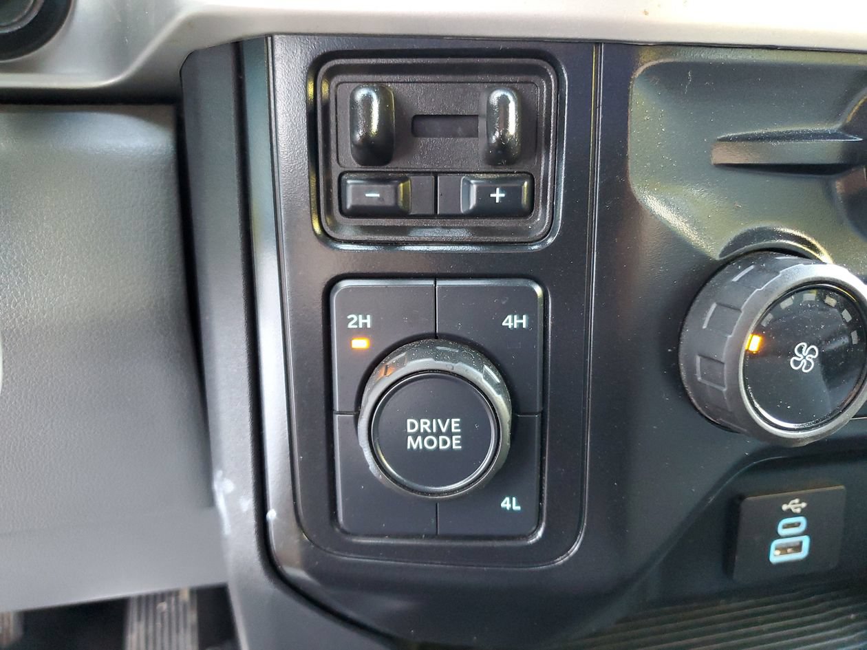 Used 2025 Ford F250 XLT AWD/4WD image 25