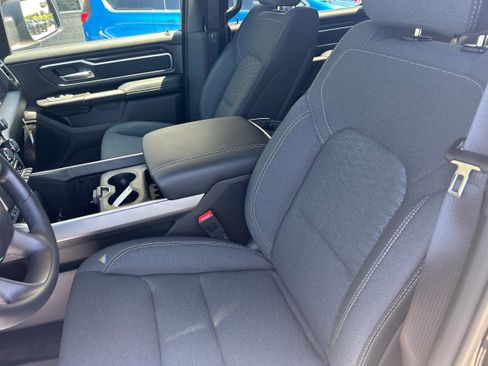 New 2026 RAM 1500 Express AWD/4WD image 13