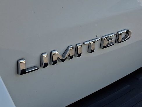 Used 2023 Ford Expedition Max Limited AWD/4WD image 31