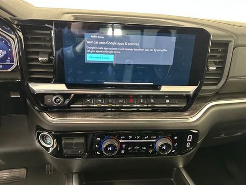 Used 2024 Chevrolet Silverado 1500 LTZ image 21