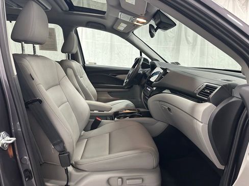 Used 2022 Honda Pilot Touring image 64