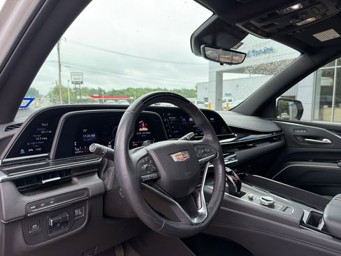 Used 2023 Cadillac Escalade Sport w/ LPO, ONYX Package RWD image 2