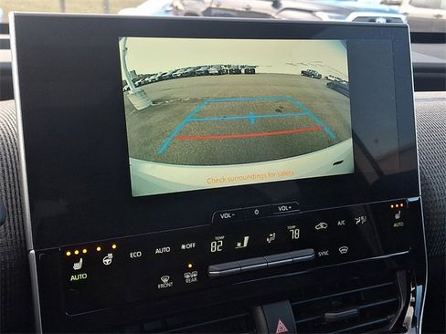 Used 2024 Toyota bZ4X XLE image 18