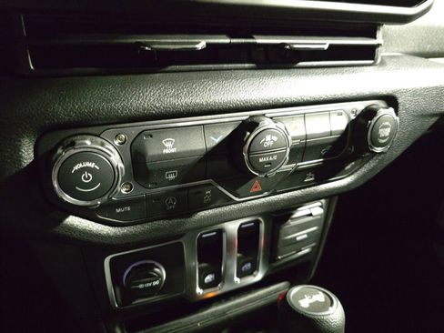 New 2026 Jeep Wrangler Sport AWD/4WD image 19