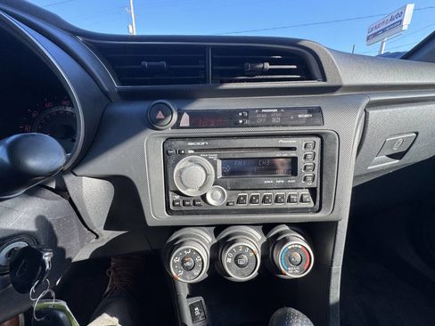 Used 2011 Scion tC Base 2dr Coupe 6A image 36