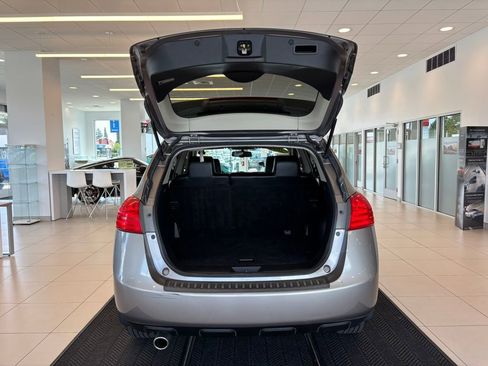 Used 2011 Nissan Rogue SV w/ SL Pkg AWD/4WD image 9