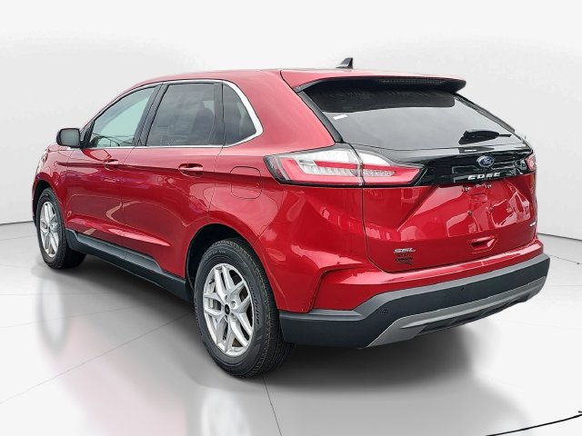 Used 2024 Ford Edge SEL AWD/4WD image 5