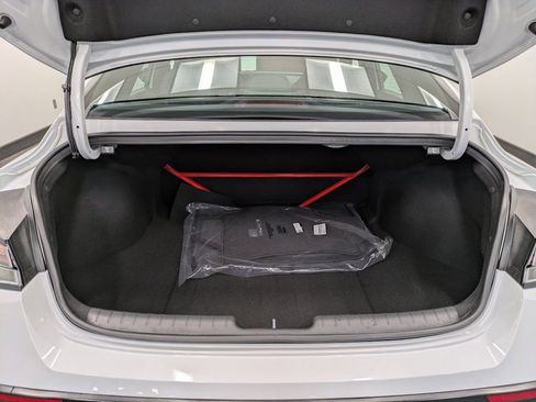 Used 2025 Hyundai Elantra N FWD image 24