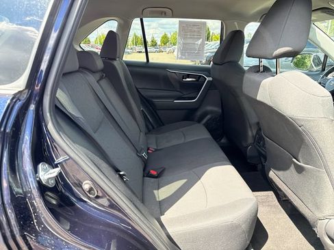 Used 2024 Toyota RAV4 XLE FWD image 10