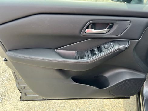 New 2026 Nissan Rogue SV AWD/4WD image 9