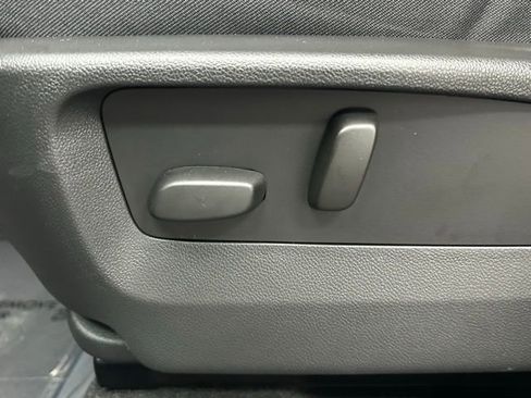 Used 2023 Buick Envision Preferred w/ Sport Touring Package image 10