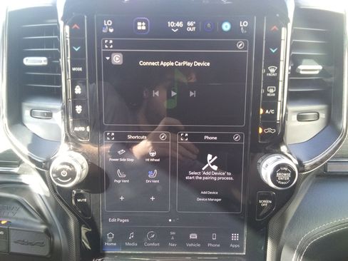 Used 2022 RAM 2500 Limited w/ Towing Technology Group image 18