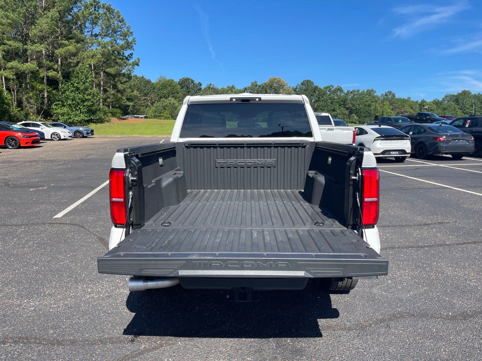 Used 2024 Toyota Tacoma TRD Sport AWD/4WD image 16