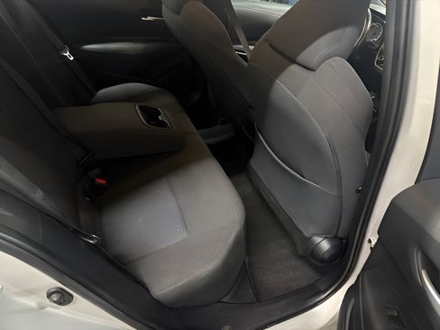 Used 2021 Toyota Corolla SE FWD image 14