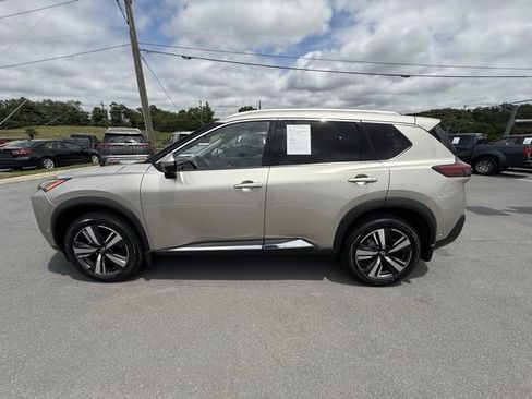 Certified 2022 Nissan Rogue SL w/ SL Premium Package image 8