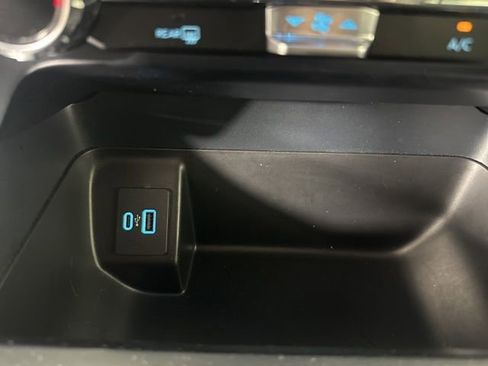 Used 2024 Ford F150 XLT w/ Mobile Office Package image 17