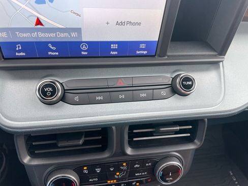 Used 2024 Ford Maverick Lariat w/ FX4 Off-Road Package image 11