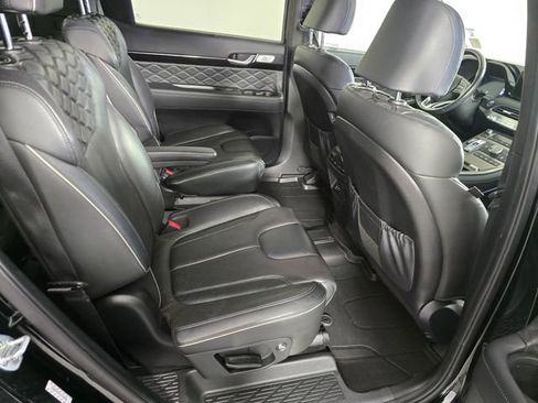 Used 2020 Hyundai Palisade Limited image 13