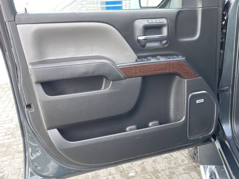 Used 2018 GMC Sierra 1500 SLT w/ SLT Premium Package image 15