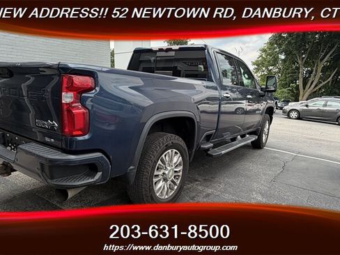 Used 2022 Chevrolet Silverado 3500 High Country AWD/4WD image 5