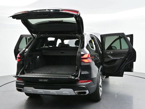 Used 2024 BMW X5 xDrive40i AWD/4WD image 47
