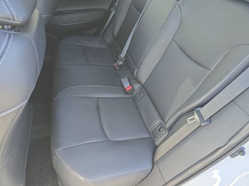 Used 2022 Toyota Corolla Cross XLE image 20