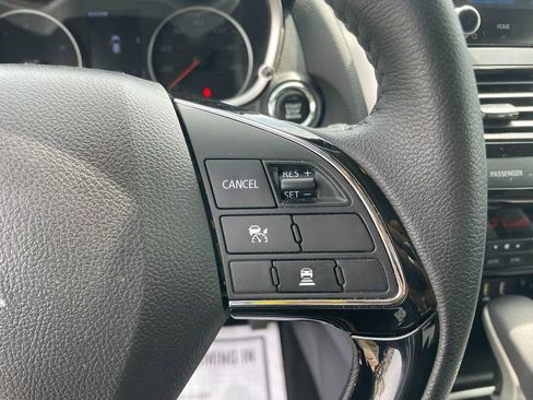 Used 2024 Mitsubishi Eclipse Cross SE AWD/4WD image 17
