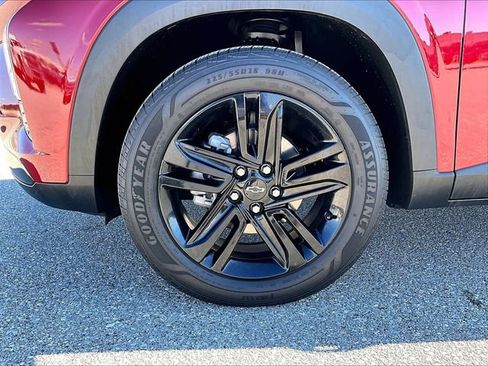 Used 2024 Chevrolet Trax ACTIV w/ Sunroof Package image 7