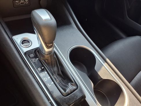 Used 2022 Nissan Altima 2.5 SV image 21