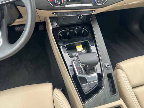 Used 2023 Audi A4 2.0T Premium w/ Convenience Package image 14