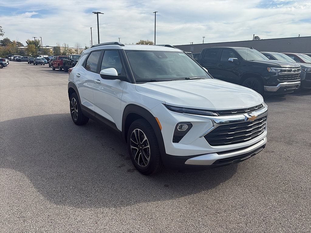 New 2026 Chevrolet TrailBlazer LT w/ Convenience Package FWD image 7