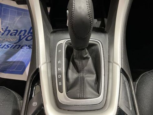 Used 2016 Ford Fusion SE FWD image 14