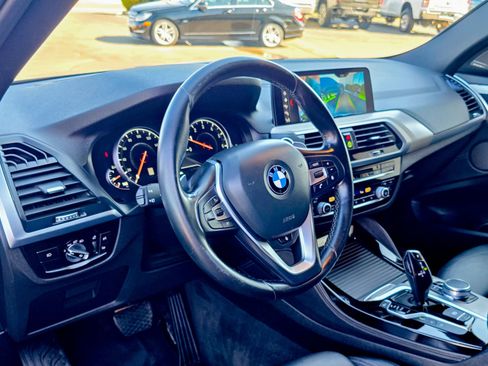 Used 2019 BMW X4 xDrive30i w/ Executive Package image 7