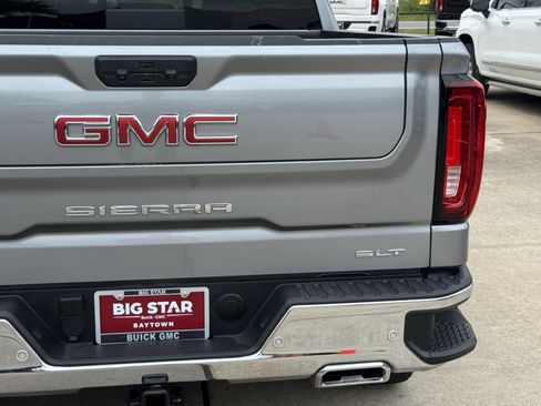 Used 2025 GMC Sierra 1500 SLT w/ SLT Premium Plus Package AWD/4WD image 10