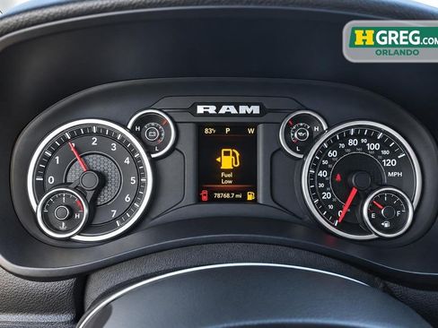 Used 2024 RAM 2500 Tradesman w/ Chrome Appearance Group AWD/4WD image 16