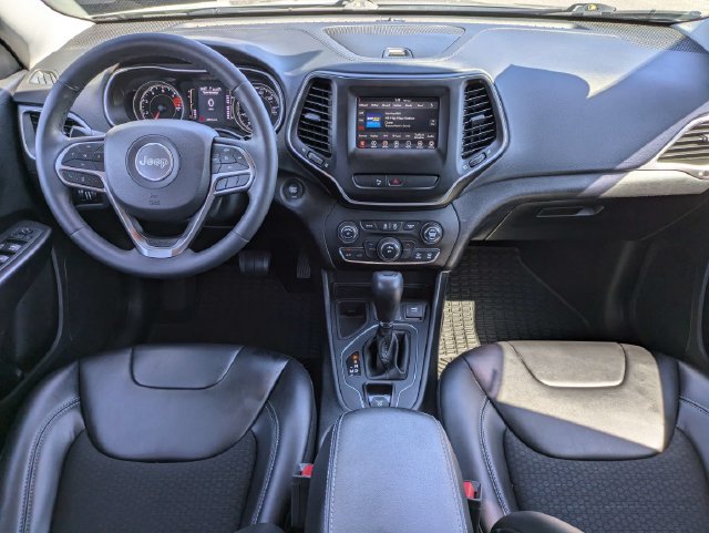 Used 2019 Jeep Cherokee Latitude Plus FWD image 16