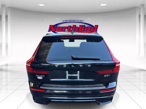 Used 2024 Volvo XC60 B5 Plus w/ Protection Package Premier image 4